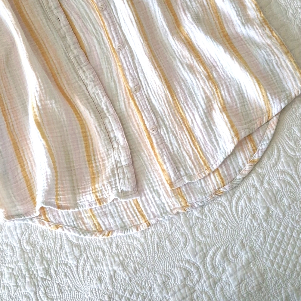 Universal Thread S Seersucker Cotton Striped Shirt Button Down Collared - Picture 5 of 8
